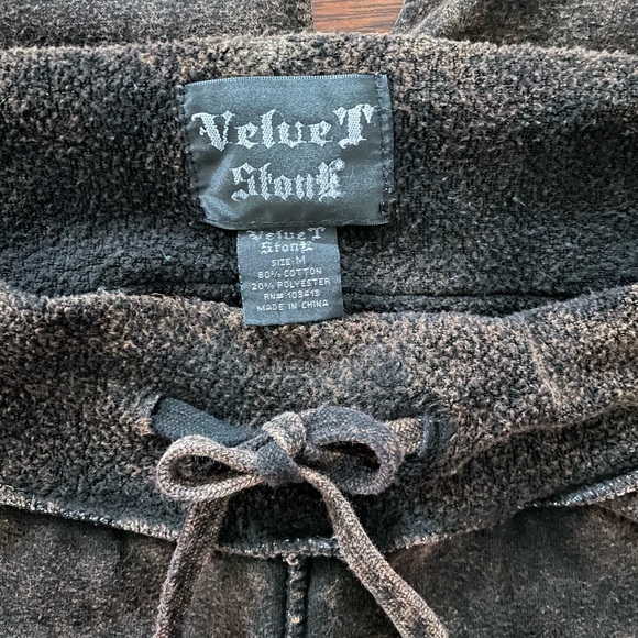 Velvet Stone - Black / Grey lounge suit, size M, Never worn. - Picture 7 of 7